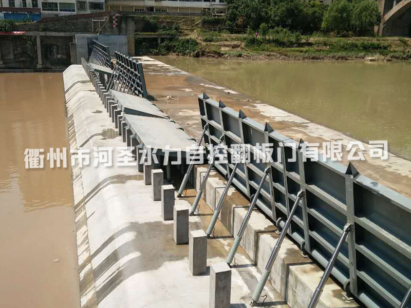 臥床式翻板閘門（鋼結構）-02